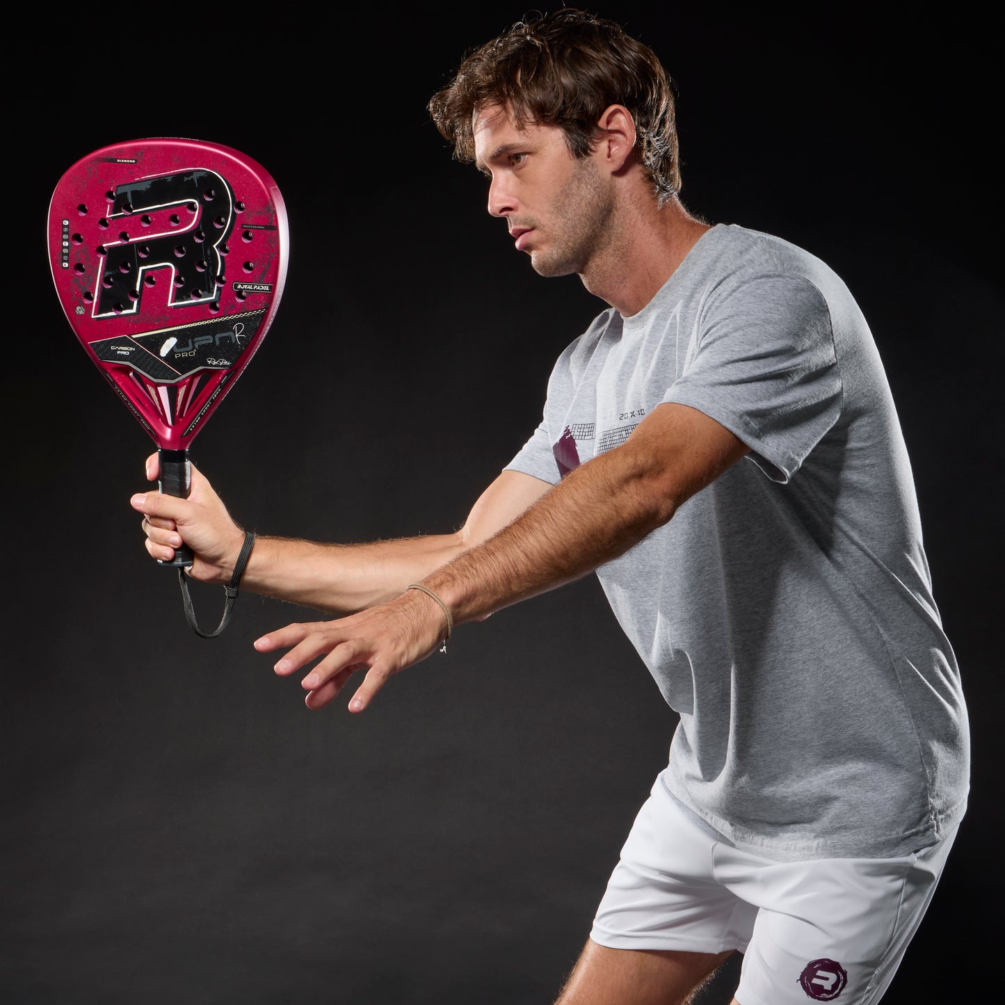 Royal Padel JPN Pro Red 2026 Padel Schläger im Einsatz Spieler Schlag